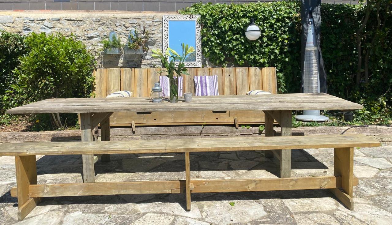 Monmouth House Apartments, Lyme Regis Old Town, Dog Friendly, Parking Exterior foto