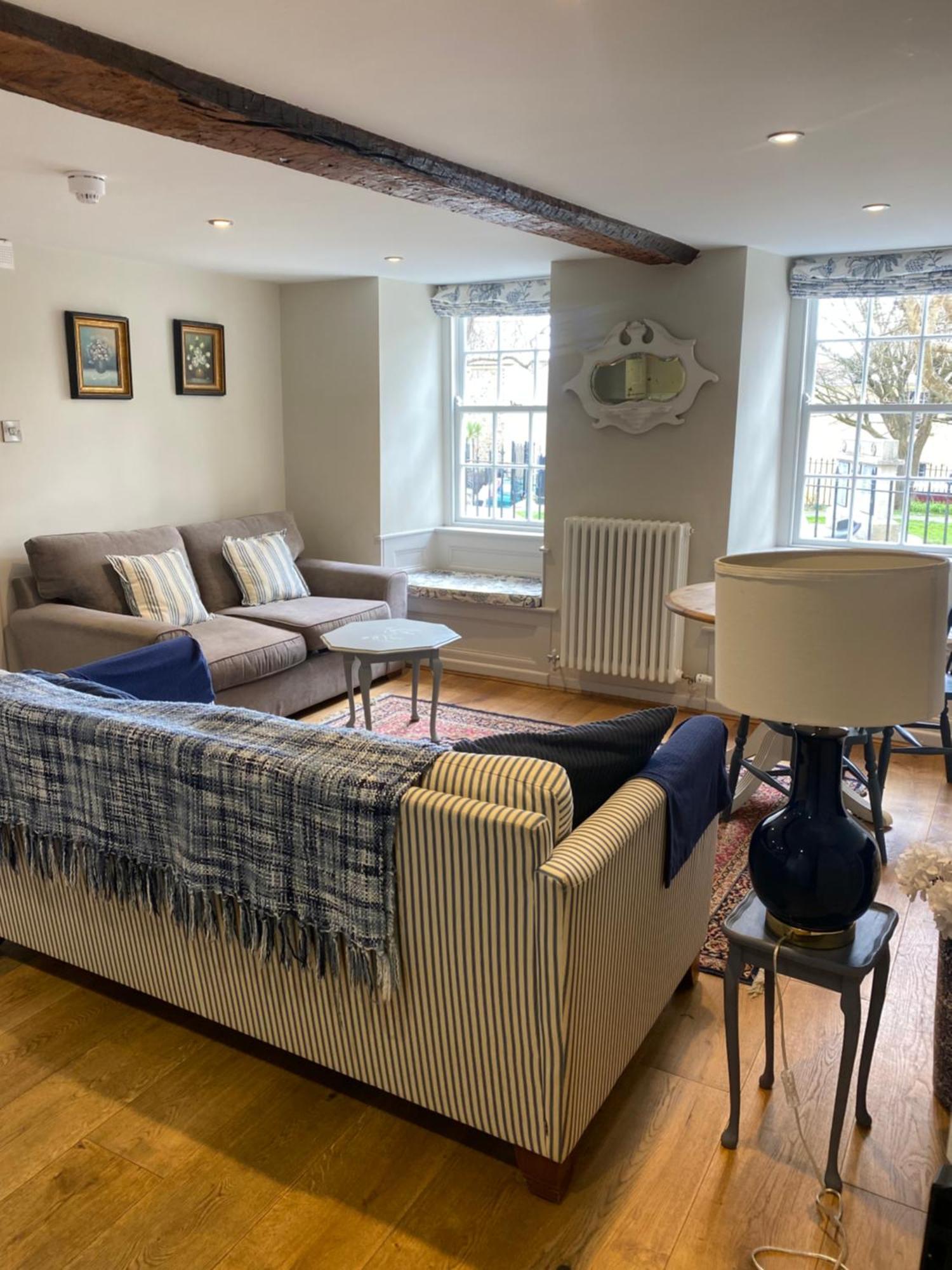 Monmouth House Apartments, Lyme Regis Old Town, Dog Friendly, Parking Exterior foto