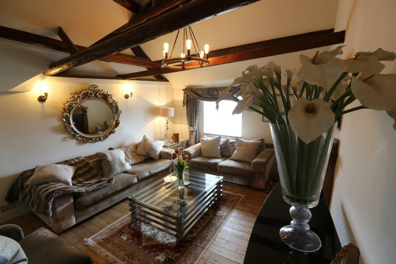 Monmouth House Apartments, Lyme Regis Old Town, Dog Friendly, Parking Exterior foto